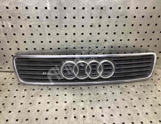 Решетка радиатора Audi A4 B5 (8D) 1994-1999  Audi A4 A4 B5 (8D) 1994-1999