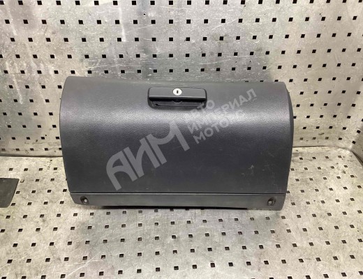 Бардачок Skoda Octavia A4 Tour (1U) 2000-2010 рестайлинг  Skoda Octavia Octavia A4 Tour (1U) 2000-2010 рестайлинг