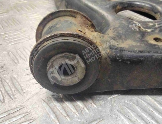 Рычаг передний левый Volkswagen Caddy III (2K) 2004-2010  Volkswagen Caddy Caddy III (2K) 2004-2010