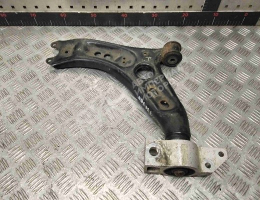 Рычаг передний левый Volkswagen Caddy III (2K) 2004-2010  Volkswagen Caddy Caddy III (2K) 2004-2010