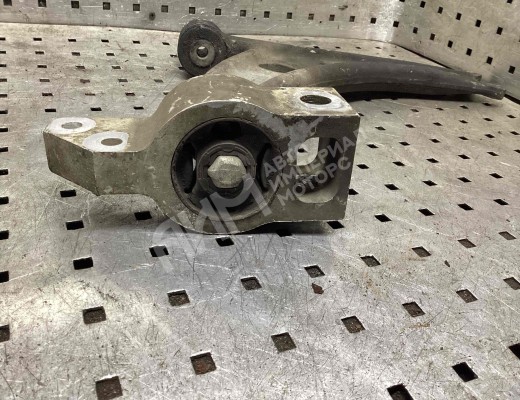 Рычаг передний Volkswagen Passat B6 (3C) 2005-2010  Volkswagen Passat Passat B6 (3C) 2005-2010