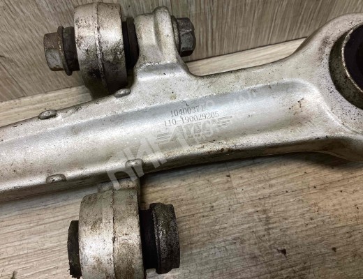 Рычаг передний правый Audi A4 B5 (8D) 1994-1999  Audi A4 A4 B5 (8D) 1994-1999