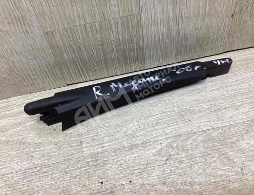 Щеткодержатель задний Renault Megane II 2002-2006  Renault Megane Megane II 2002-2006