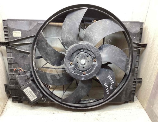 Вентилятор радиатора Mercedes C (W203) 2000-2004  Mercedes C C (W203) 2000-2004