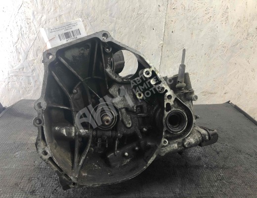 КПП механическая (МКПП) 5-ступенчатая  Honda Civic V 1991-1995