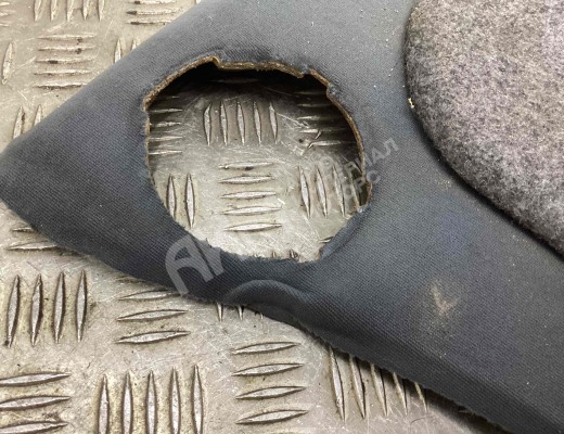 Полка багажника Audi A4 B5 (8D) 1994-1999  Audi A4 A4 B5 (8D) 1994-1999