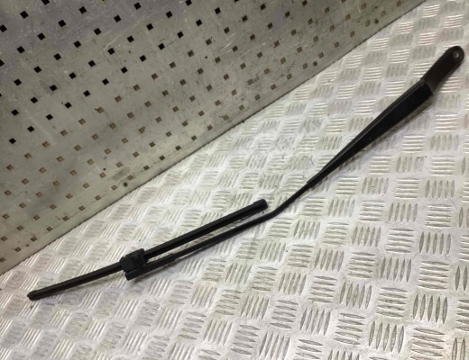 Щеткодержатель (поводок стеклоочистителя, дворник) Volkswagen Golf V (1K) 2004-2009  Volkswagen Golf Golf V (1K) 2004-2009