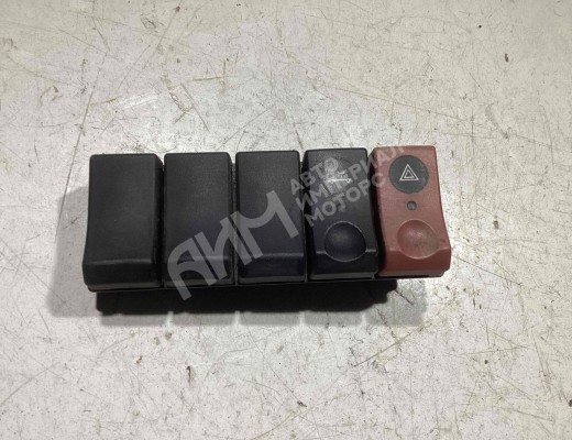 Кнопка аварийной сигнализации Renault Midlum I 2000-2006  Renault Midlum Midlum I 2000-2006