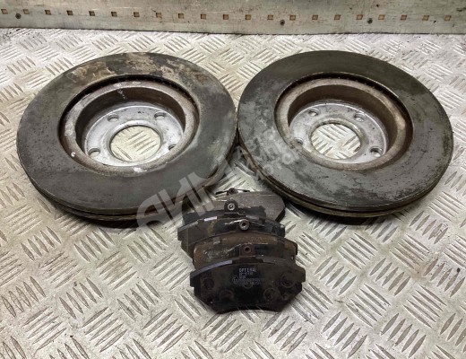 Диск тормозной передний Volkswagen Passat B5 (3B) 1996-2000  Volkswagen Passat Passat B5 (3B) 1996-2000