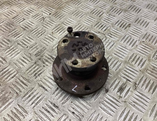 Ступица задняя левая Seat Ibiza III (6L) 2002-2008  Seat Ibiza Ibiza III (6L) 2002-2008