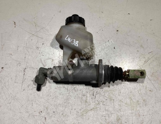 Цилиндр сцепления главный Renault Midlum I 2000-2006  Renault Midlum Midlum I 2000-2006