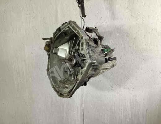 КПП механическая (МКПП) 5-ступенчатая Renault Scenic II (JM) 2006-2009 рестайлинг  Renault Scenic Scenic II (JM) 2006-2009 рестайлинг