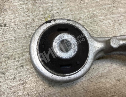 Рычаг передний левый Volkswagen Passat B5 (3B) 1996-2000  Volkswagen Passat Passat B5 (3B) 1996-2000