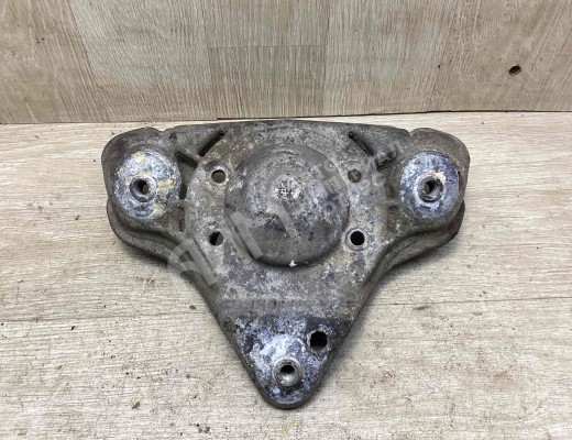 Опора амортизатора верхняя (чашка) Volkswagen Passat B5+ (3B) 2000-2005 рестайлинг  Volkswagen Passat Passat B5+ (3B) 2000-2005 рестайлинг