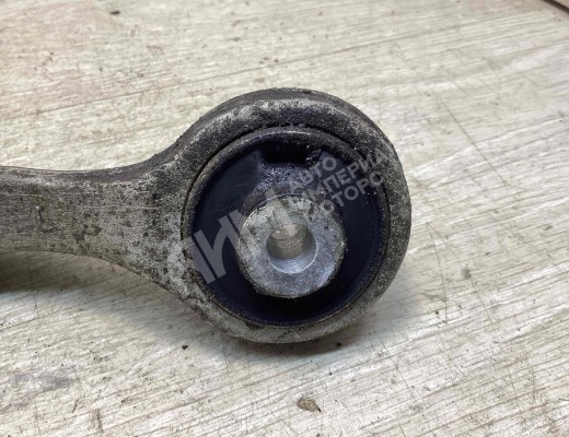 Рычаг передний левый Volkswagen Passat B5+ (3B) 2000-2005 рестайлинг  Volkswagen Passat Passat B5+ (3B) 2000-2005 рестайлинг