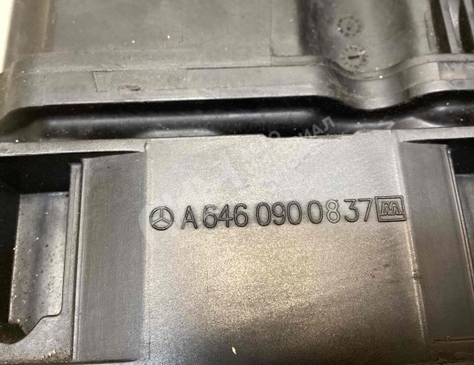 Коллектор впускной Mercedes Sprinter I (W901-905) 1995-2006  Mercedes Sprinter Sprinter I (W901-905) 1995-2006