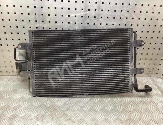 Радиатор кондиционера Volkswagen Golf IV (1J) 1997-2004  Volkswagen Golf Golf IV (1J) 1997-2004