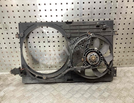 Вентилятор кондиционера Volkswagen Golf IV (1J) 1997-2004  Volkswagen Golf Golf IV (1J) 1997-2004
