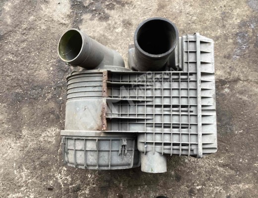 Корпус воздушного фильтра Iveco Eurocargo I 1991-2002  Iveco Eurocargo Eurocargo I 1991-2002