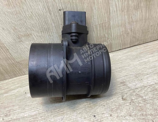 Расходомер воздуха Volkswagen Touran I (1T) 2003-2006  Volkswagen Touran Touran I (1T) 2003-2006