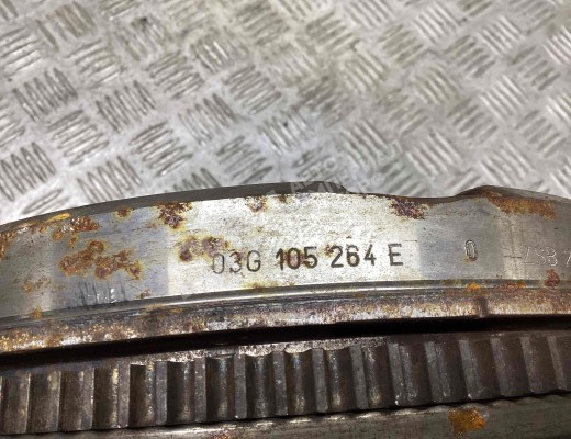 Маховик Volkswagen Golf V (1K) 2004-2009  Volkswagen Golf Golf V (1K) 2004-2009