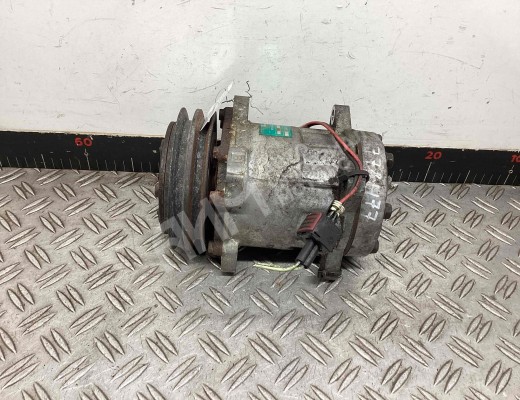 Компрессор кондиционера Renault Midlum I 2000-2006  Renault Midlum Midlum I 2000-2006