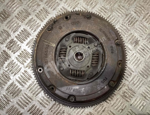 Комплект сцепления Volkswagen Golf IV (1J) 1997-2004  Volkswagen Golf Golf IV (1J) 1997-2004