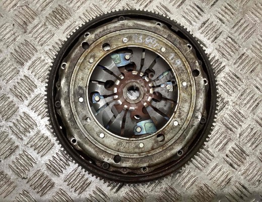 Маховик Audi A3 I (8L) 1996-2000  Audi A3 A3 I (8L) 1996-2000