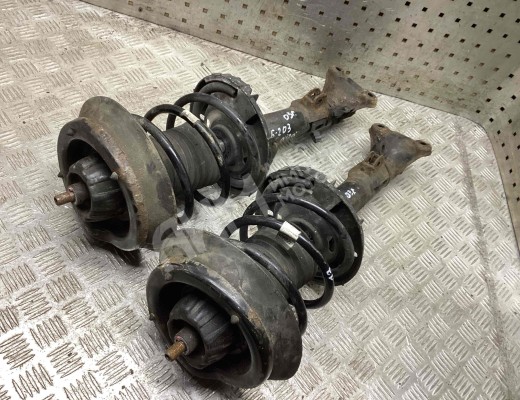 Стойка передняя левая Mercedes C (W203) 2000-2004  Mercedes C C (W203) 2000-2004