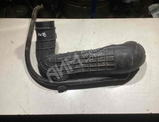 Патрубок воздушного фильтра Renault Midlum I 2000-2006  Renault Midlum Midlum I 2000-2006