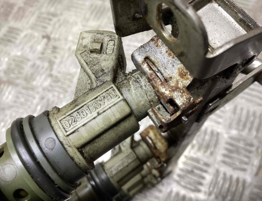 Форсунка Opel Corsa B 1993-2000  Opel Corsa Corsa B 1993-2000