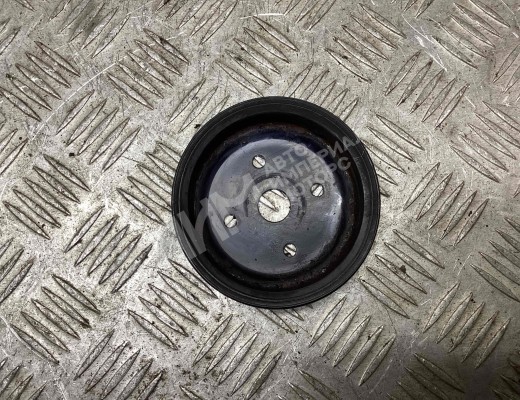 Шкив помпы Nissan Primera II (P11) 1996-2002  Nissan Primera Primera II (P11) 1996-2002