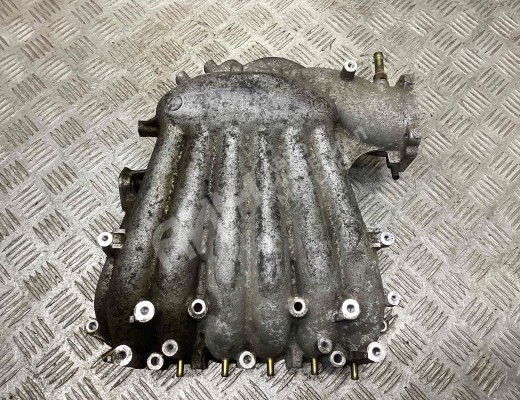 Коллектор впускной Mitsubishi Galant VIII 1996-2003  Mitsubishi Galant Galant VIII 1996-2003