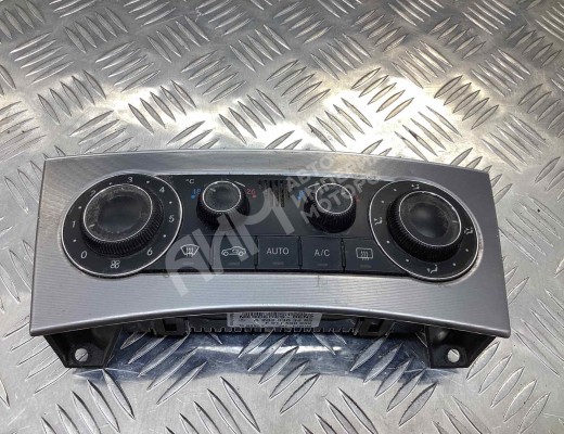 Блок управления печки/климат-контроля Mercedes C (W203) 2004-2007 рестайлинг  Mercedes C C (W203) 2004-2007 рестайлинг