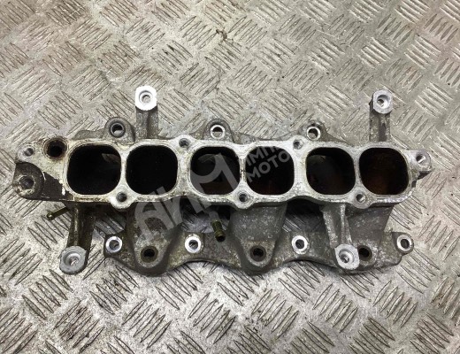 Коллектор впускной Mitsubishi Galant VIII 1996-2003  Mitsubishi Galant Galant VIII 1996-2003