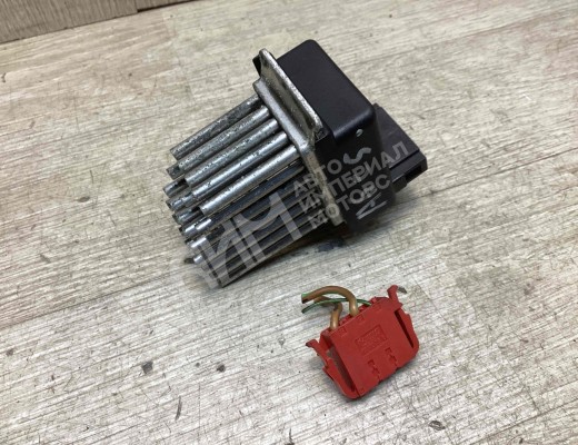 Сопротивление печки Audi A6 C5 (4B) 2001-2004 рестайлинг  Audi A6 A6 C5 (4B) 2001-2004 рестайлинг