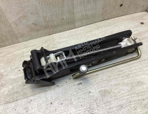 Домкрат Volkswagen Golf V (1K) 2004-2009  Volkswagen Golf Golf V (1K) 2004-2009