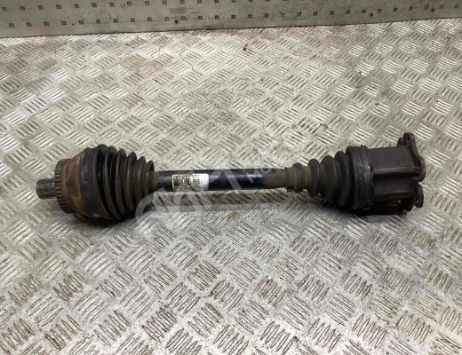 Полуось передняя правая (приводной вал, ШРУС) Audi A6 C5 (4B) 2001-2004 рестайлинг  Audi A6 A6 C5 (4B) 2001-2004 рестайлинг