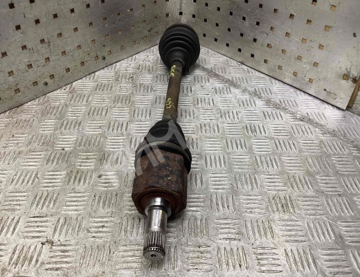 Полуось передняя правая (приводной вал, ШРУС) Honda Civic VII 2000-2003  Honda Civic Civic VII 2000-2003