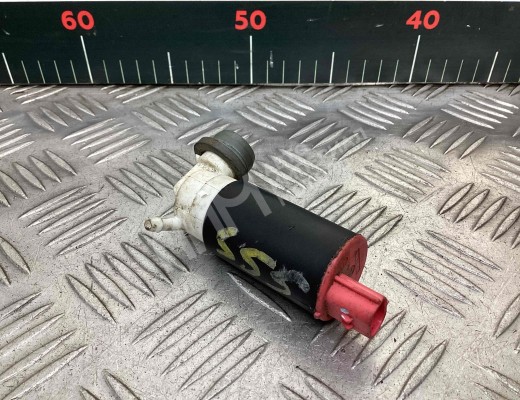 Насос (моторчик) омывателя стекла Honda Civic VII 2000-2003  Honda Civic Civic VII 2000-2003