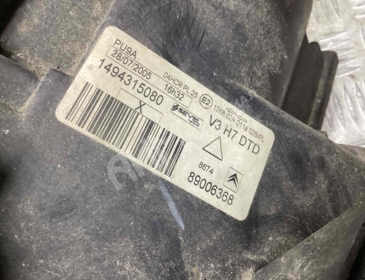 Фара правая Citroen C8 I 2002-2008  Citroen C8 C8 I 2002-2008
