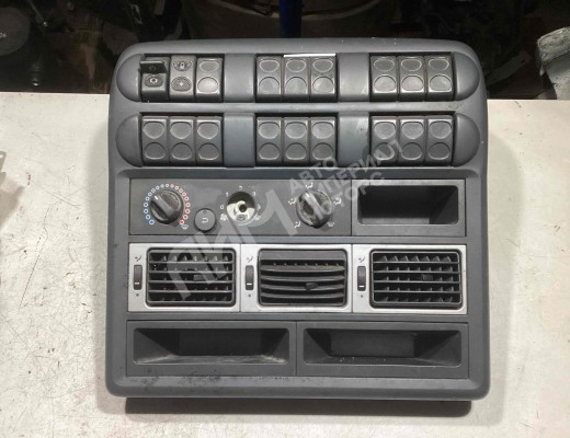 Консоль салона (кулисная часть) Iveco Eurocargo II 2003-2008  Iveco Eurocargo Eurocargo II 2003-2008