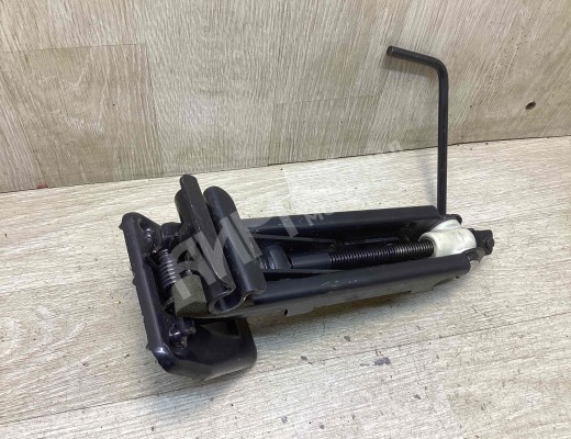 Домкрат Ford Escort VI 1995-2000  Ford Escort Escort VI 1995-2000