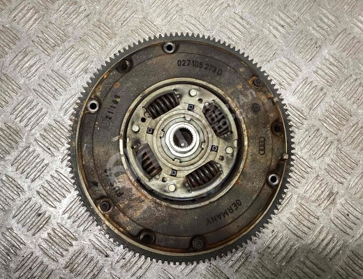 Комплект сцепления Volkswagen Golf IV (1J) 1997-2004  Volkswagen Golf Golf IV (1J) 1997-2004