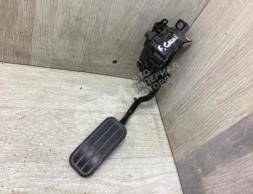 Педаль газа Ford Galaxy I (WGR) 2000-2006 рестайлинг  Ford Galaxy Galaxy I (WGR) 2000-2006 рестайлинг