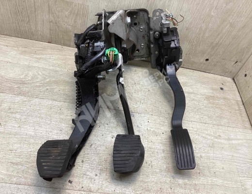 Узел педальный (блок педалей) Peugeot 308 (T7) 2007-2015  Peugeot 308 308 (T7) 2007-2015
