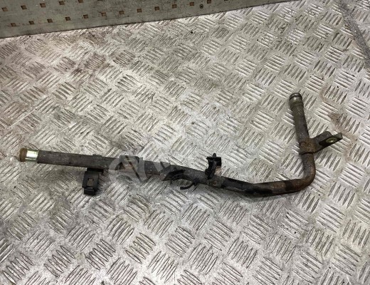 Трубка охлаждающей жидкости металлическая Nissan X-trail (T30) 2004-2007 рестайлинг  Nissan X-Trail X-trail (T30) 2004-2007 рестайлинг