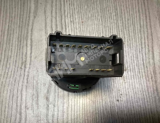 Переключатель света Volkswagen Passat B5 (3B) 1996-2000  Volkswagen Passat Passat B5 (3B) 1996-2000