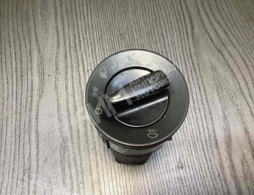 Переключатель света Volkswagen Passat B5 (3B) 1996-2000  Volkswagen Passat Passat B5 (3B) 1996-2000