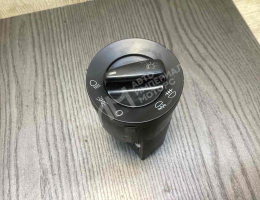 Переключатель света Volkswagen Passat B5+ (3B) 2000-2005 рестайлинг  Volkswagen Passat Passat B5+ (3B) 2000-2005 рестайлинг